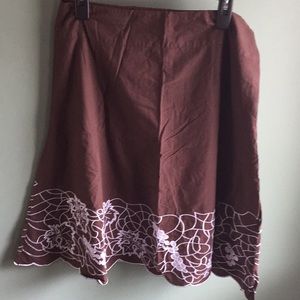 Brown skirt with white detailed bottom